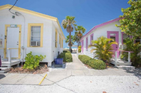 Гостиница 3 - Seahorse Cottages  Сент Пит Бич